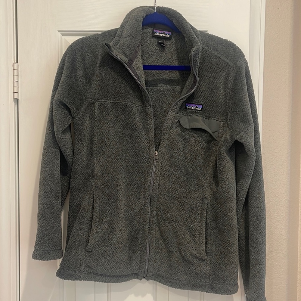 Charcoal, gray Patagonia jacket. Great for hiking!